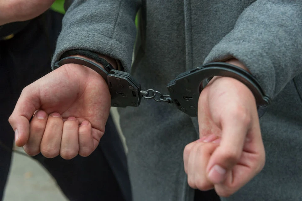 24-летний мужчина сидит за целый букет преступлений и не раз привлекался за нарушение режима ИК