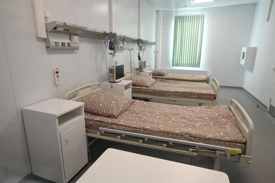 С открытием новой инфекционной больнице на Машмете появилось 200 новых коек для больных коронавирусом.