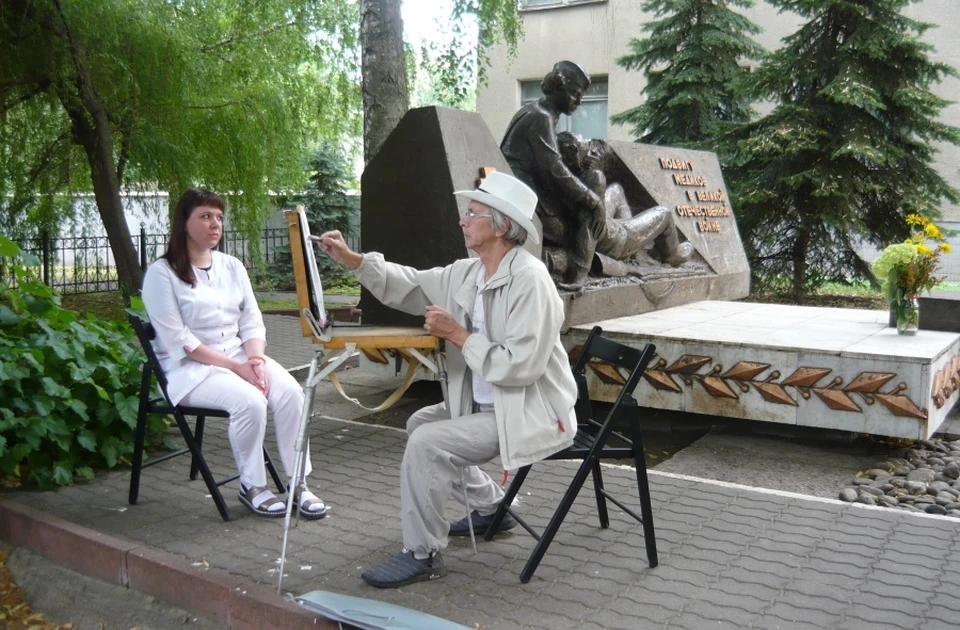 В августе состоится выставка, на которой будут представлены порядка 30 портретов медицинских работников