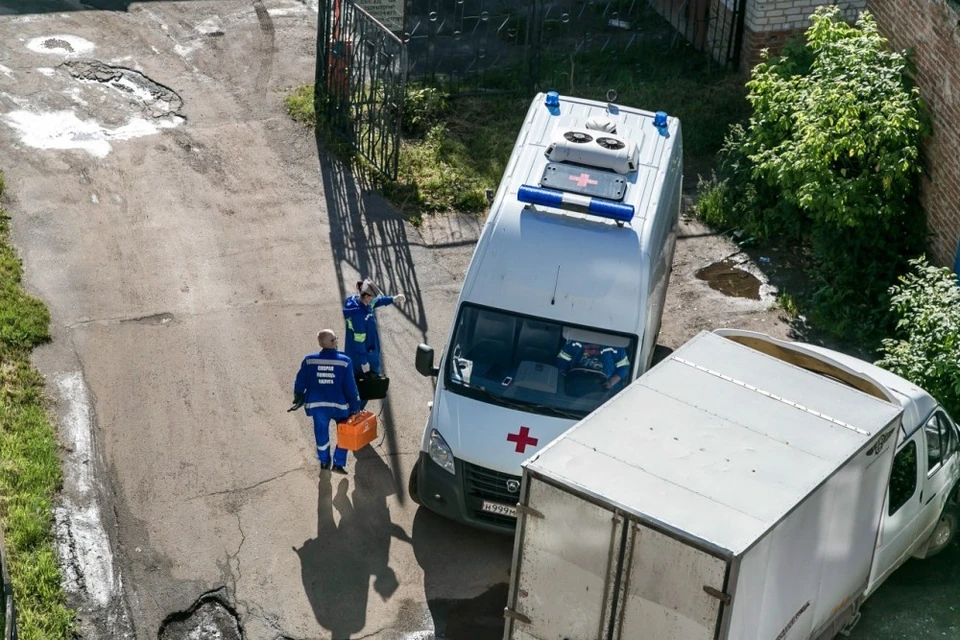 Лечение продолжают 1213 калужан.