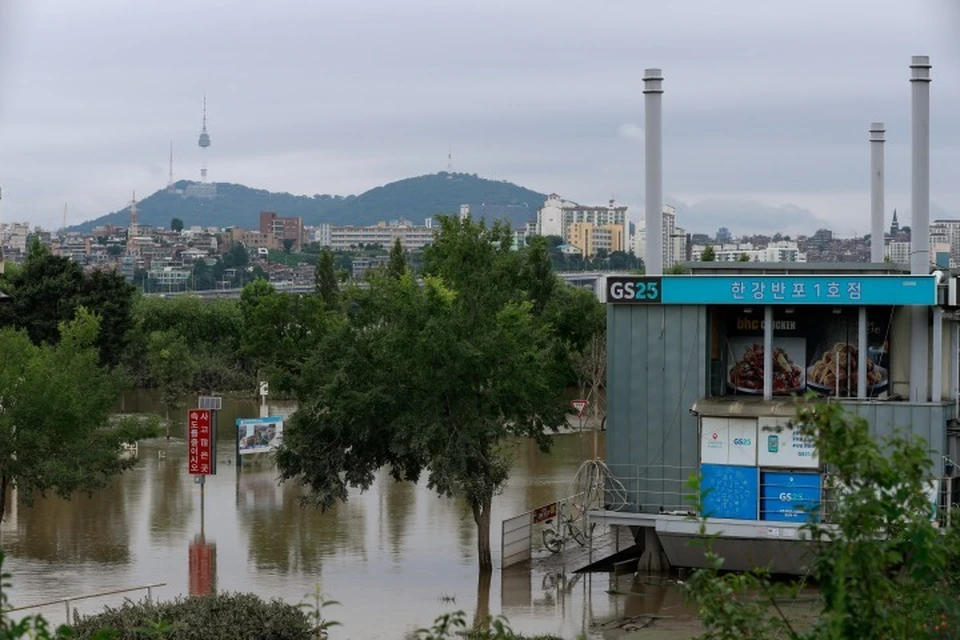 Проливные дожди в Южной Корее идут с начала августа