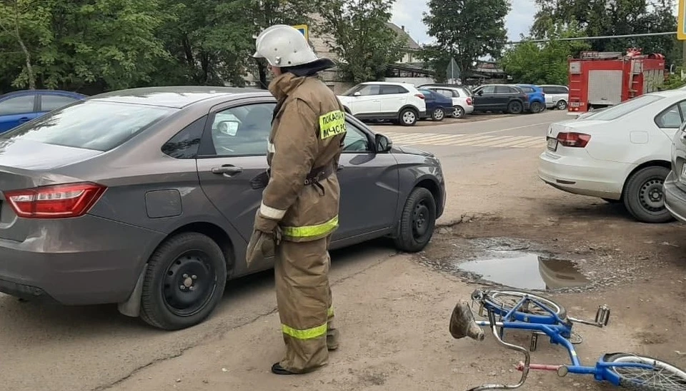 Водитель сбил ребенка, когда съезжал на обочину.