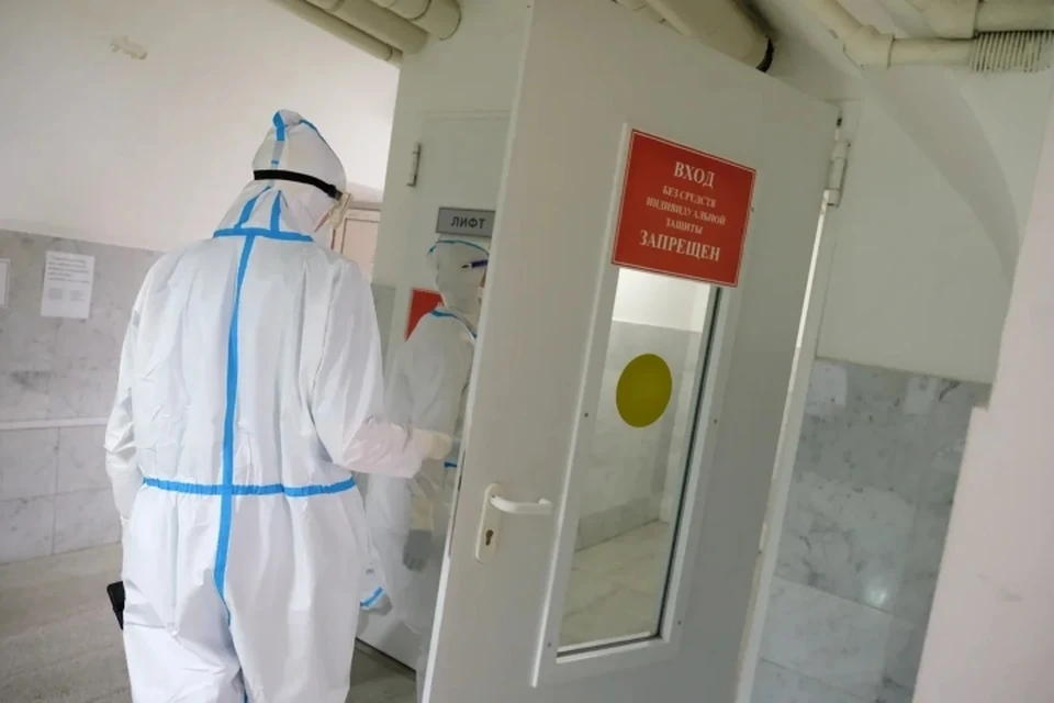 ПНИ №1 Санкт-Петербурга оштрафовали на 100 тысяч рублей за нарушения по коронавирусу.