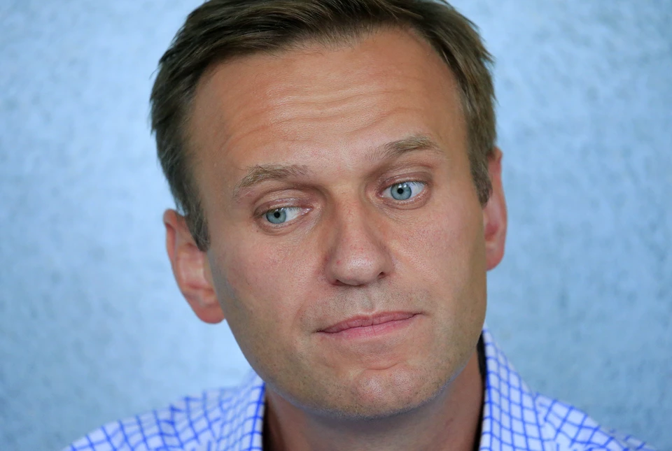 Родственники просят перевезти Навального в клинику Берлина