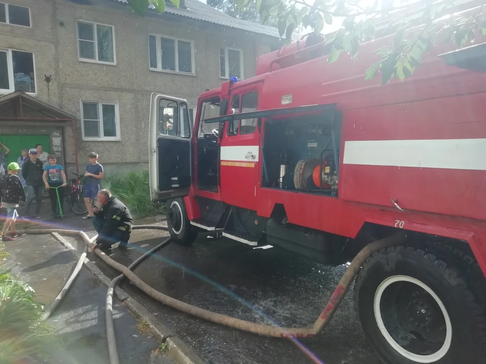 В Суздале на пожаре работали шесть человек