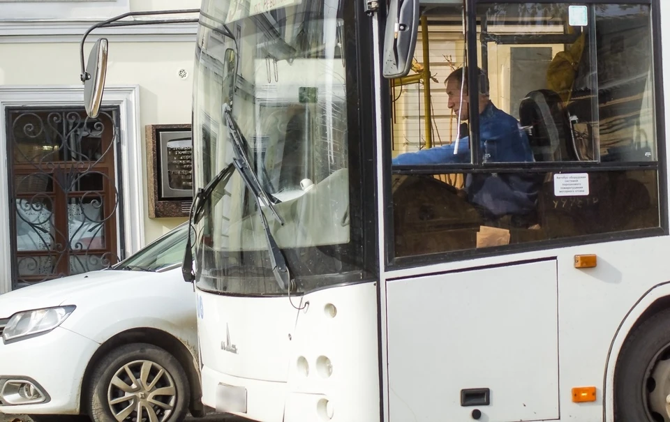 Автобус № 12 вновь начал ходить от 15а микрорайона до авиационного завода