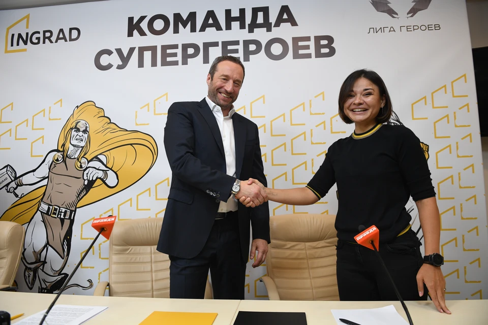 Руководитель проекта «Лига Героев» Ксения Шойгу и президент ГК «Инград» Павел Поселёнов подписали соглашение о стратегическом сотрудничестве.