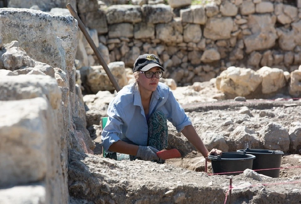 Позднее начало раскопок не повлияло на результат работы археологов. Фото: Пресс-служба КФУ