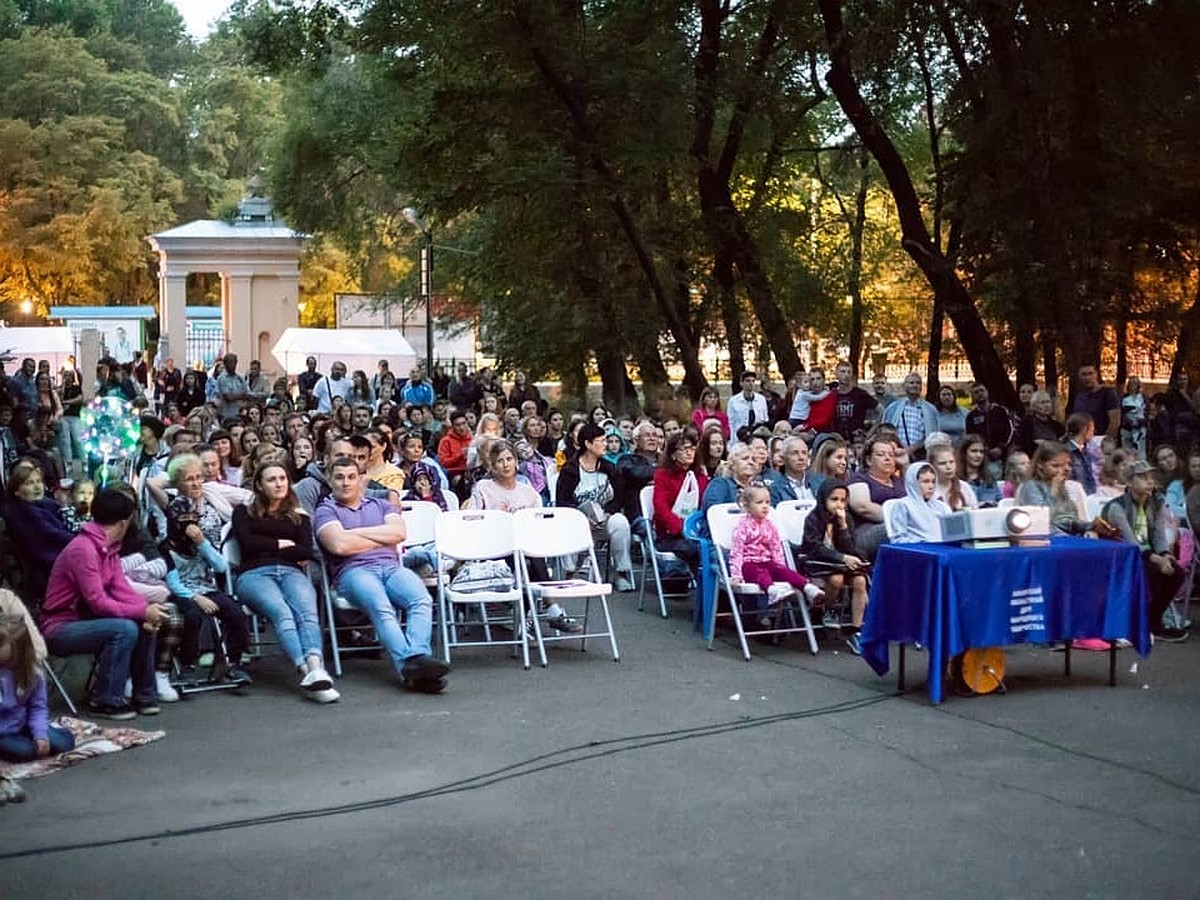 Всю неделю - фильмы под звездами - KP.RU