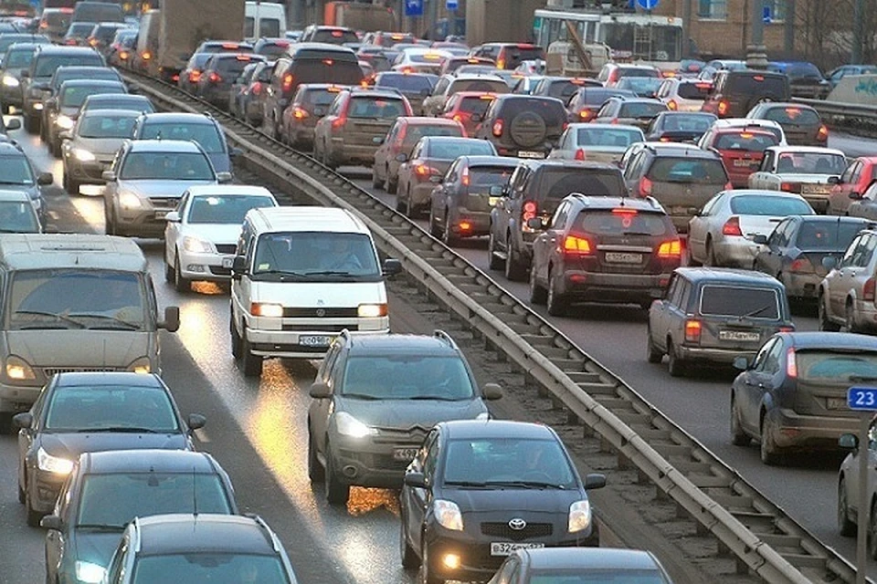 Число личных автомобилей в городе к 2040 году возрастет до 340 единиц на одну тысячу человек.