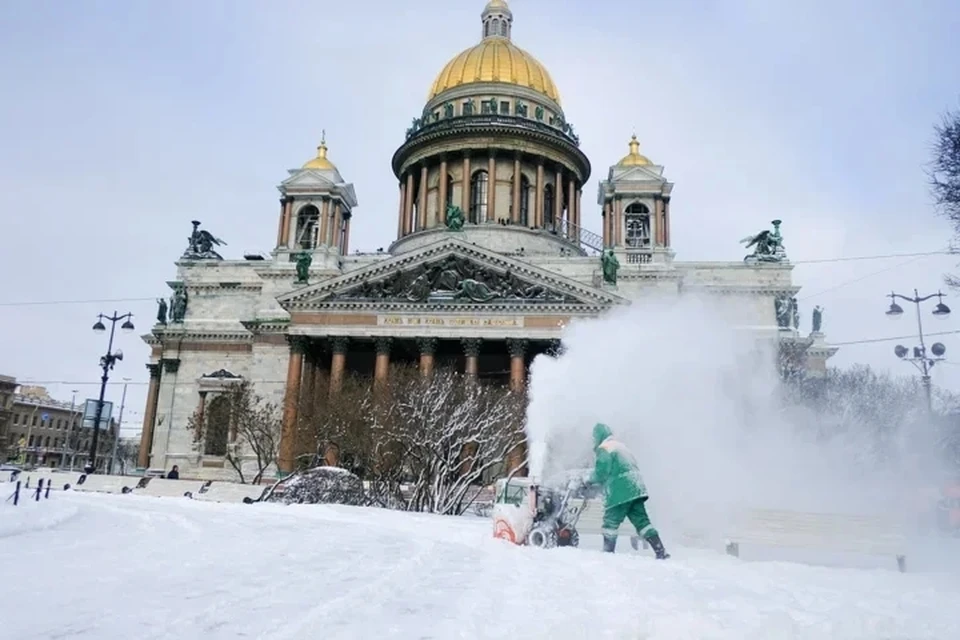 Хозслужбы Санкт-Петербурга синхронизируются зимой.