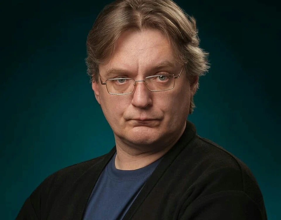 Максим Кальсин известен омичам как постановщик спектакля «Географ глобус пропил». Фото: «Пятый театр»