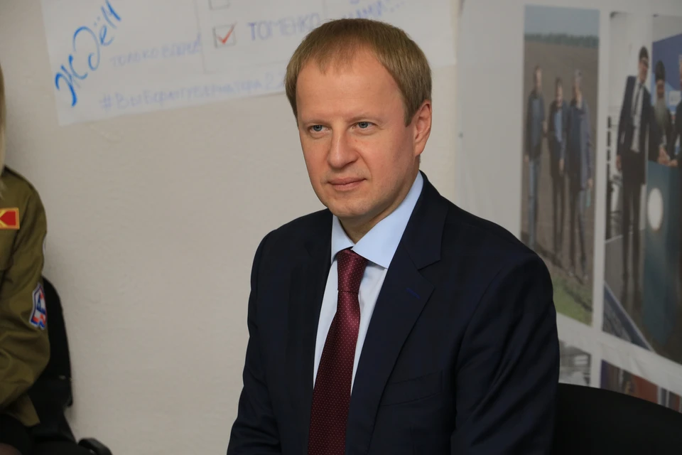 Виктор Томенко