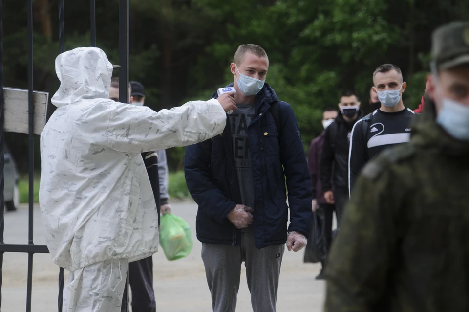 Пандемия заметно изменила распорядок армии