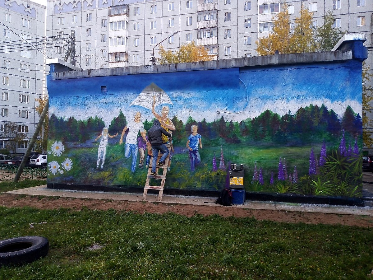 В Сыктывкаре скоро появится крутое граффити. Городской активист рассказал,  каких усилий это стоило - KP.RU