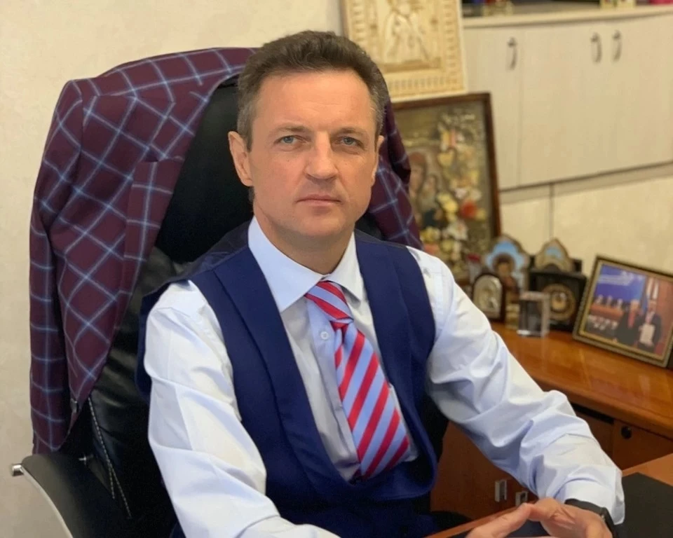 Александр Остапенко официально занял пост министра здравоохранения Крыма. Фото: Александр Остапенко/Facebook