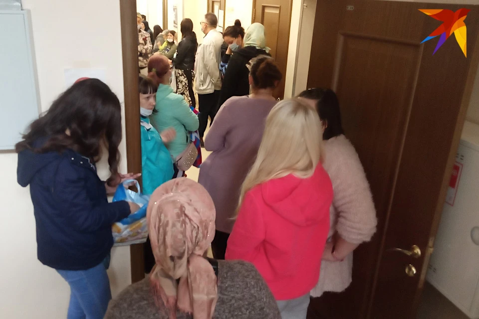 В период коронавируса и сезонных заболеваний подобные сборища совсем ни к чему.