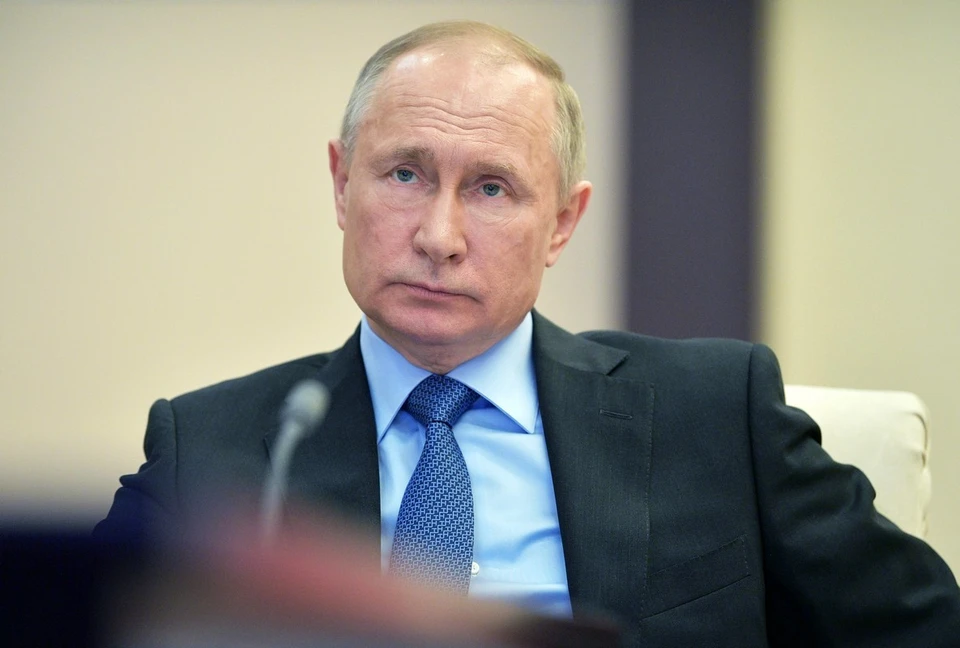 Путин обсудил ситуацию в Карабахе с иранским президентом Рухани