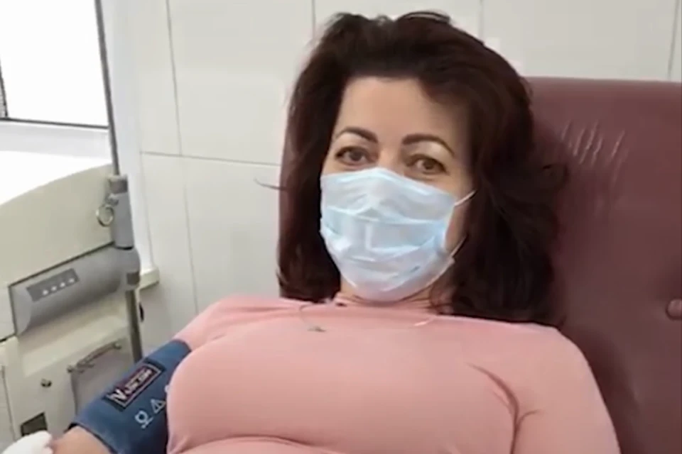 Главврач инфекционной больницы Кемерова переболела коронавирусом и стала донором. Фото: Оперштаб Кузбасса