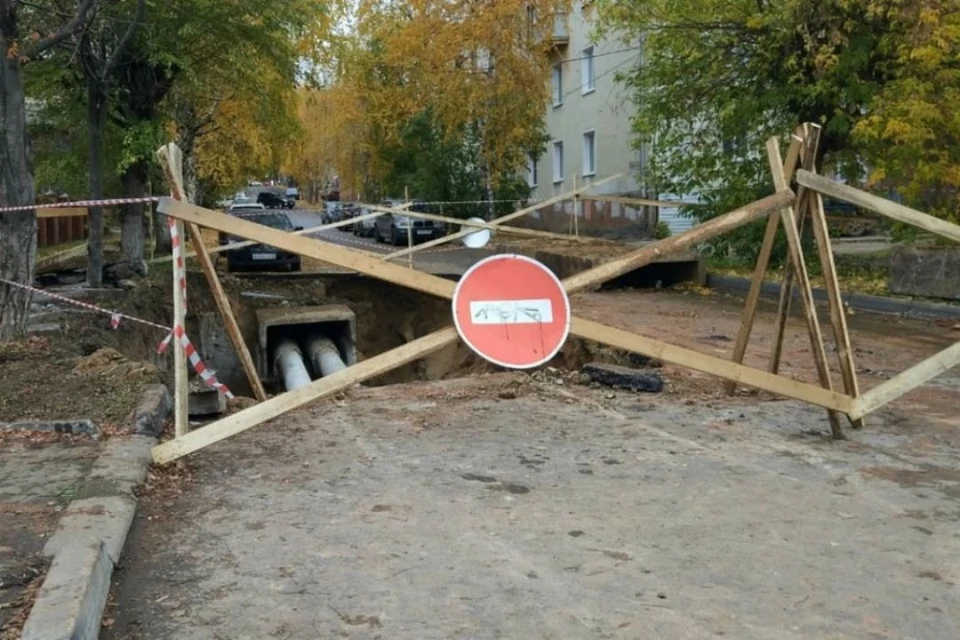 Земляные работы на участке дороги велись незаконно. Фото: admkirov.ru