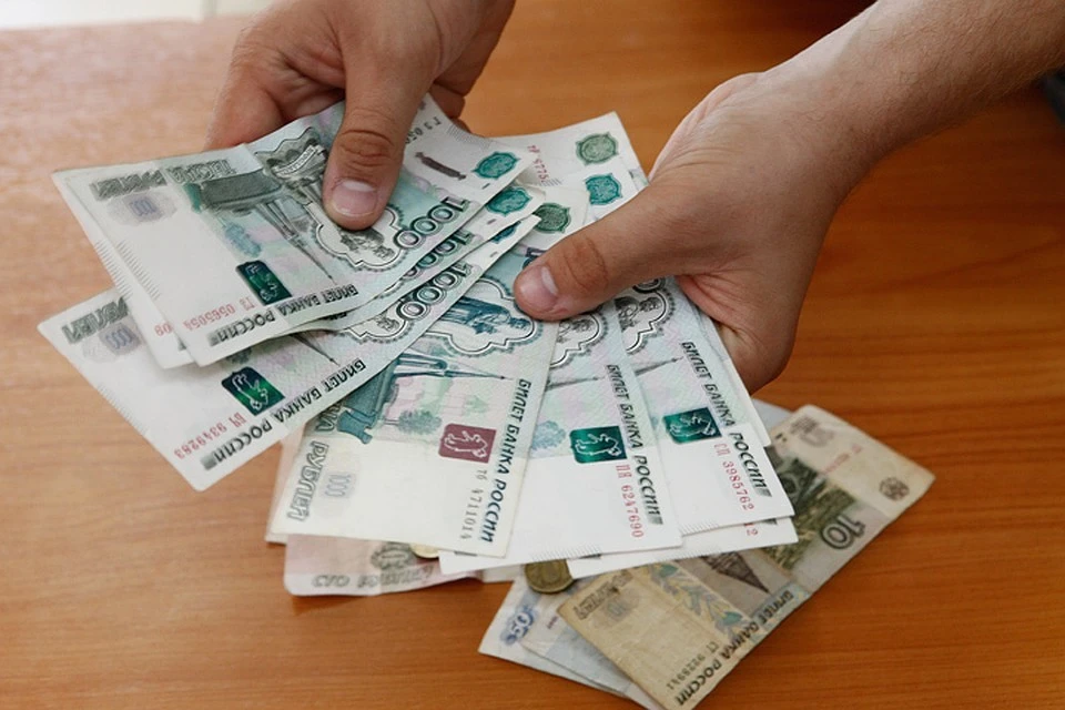 Мужчина украл 8000 рублей
