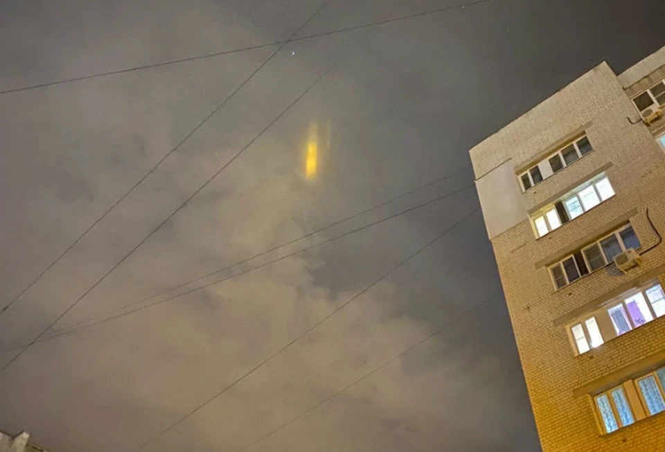 Необычное свечение в небе напугало жителей Нижнего Новгорода. ФОТО: Регион-52, Андрей Степнев