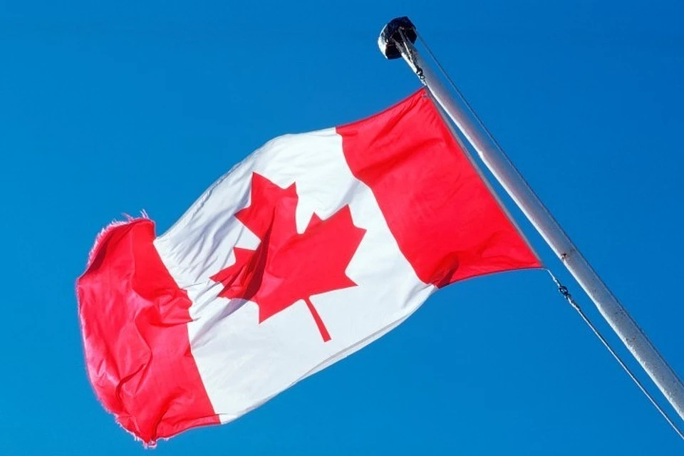 В Канаде мужчина напал на людей у здания парламента: два человека погибли
