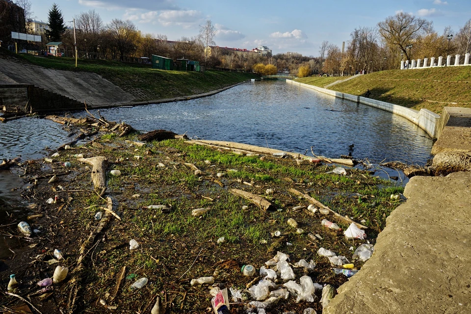 В Орле очистили от мусора почти 12 километров берегов рек. Фото: Архив "КП"