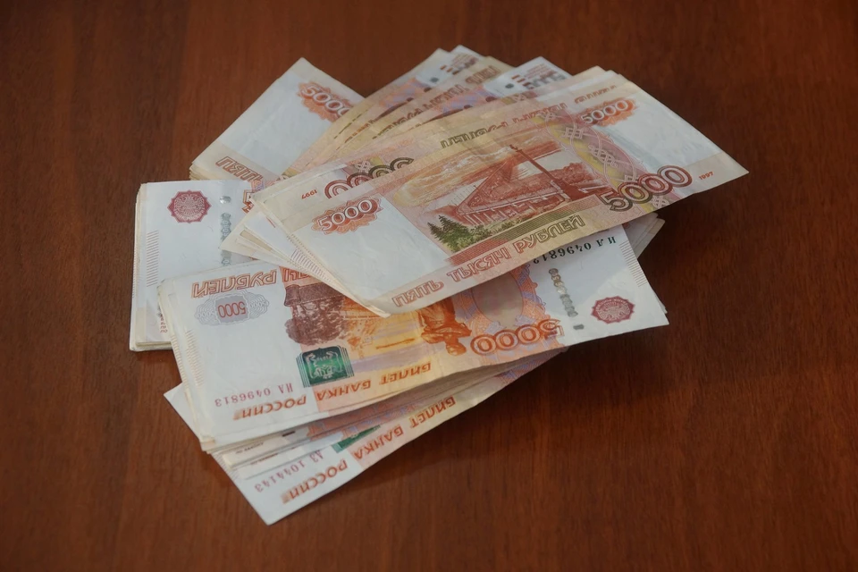 Общая сумма взятки должна была составить 100 тысяч рублей