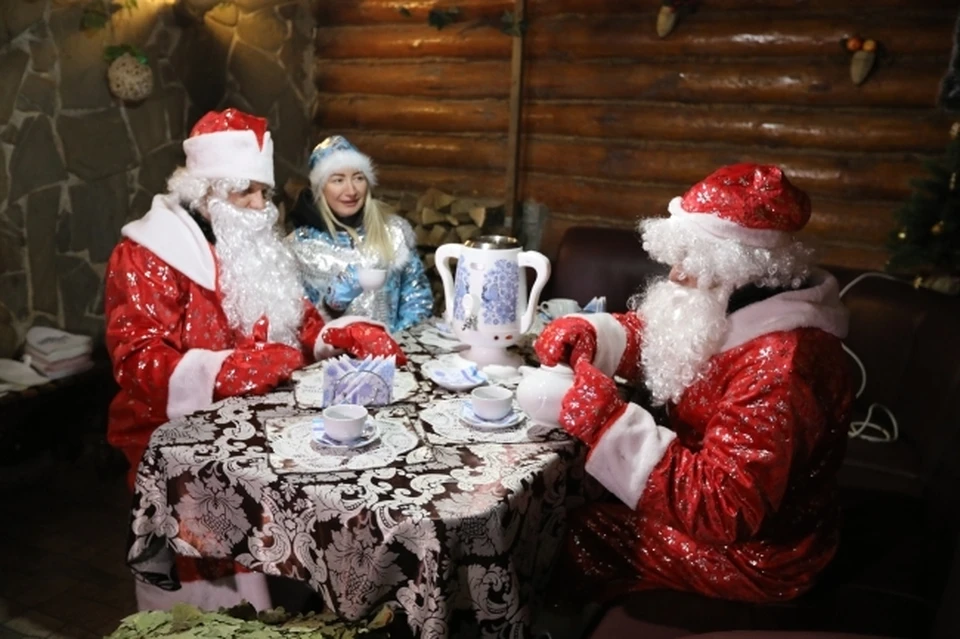 В этом году Дедушка Мороз может отдохнуть.