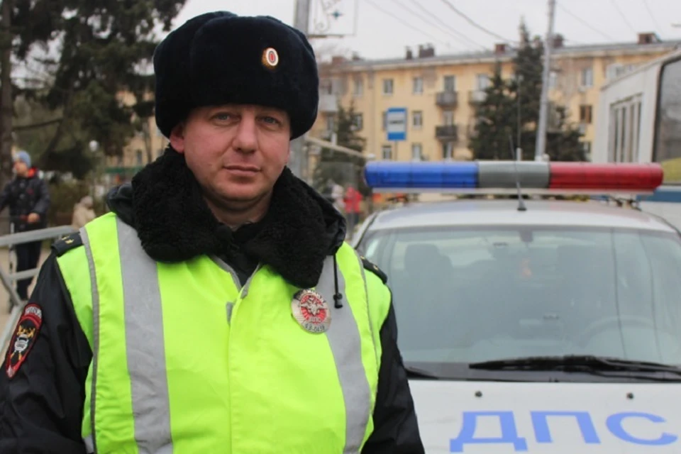 Александр Акимов не растерялся и оперативно доставил семью с ребенком в больницу