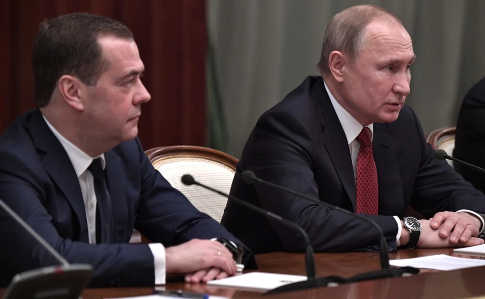 Лидер государства может быть отстранен от должности на основании обвинения, выдвинутого Госдумой.
