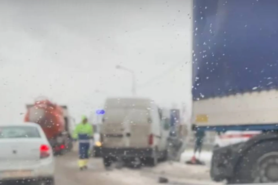 Смертельная авария произошла на Мурманском шоссе 18 ноября