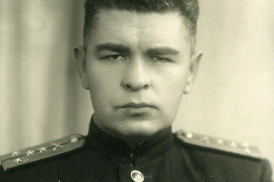 Виктор Харченко начал войну на Юго-Западном фронте, а затем сражался на Ленинградском, пытаясь прорвать кольцо блокады.
