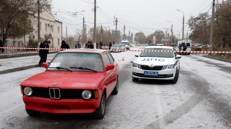 Перестрелка с полицией произошла на улице Голубинской: полицейского и нападавшего увезли в больницу.