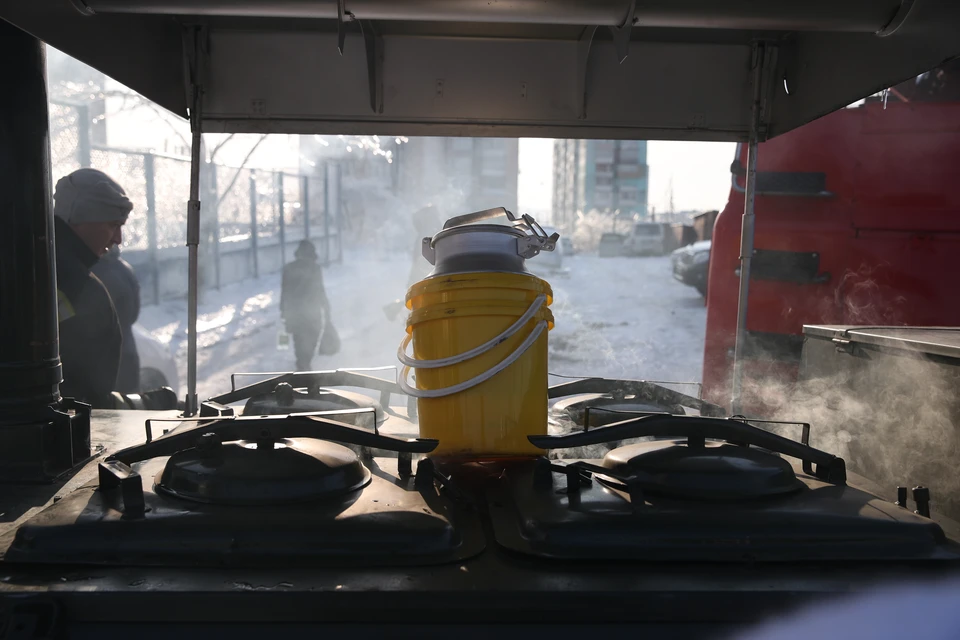Полевые кухни работают во Владивостоке. Фото: vlc.ru