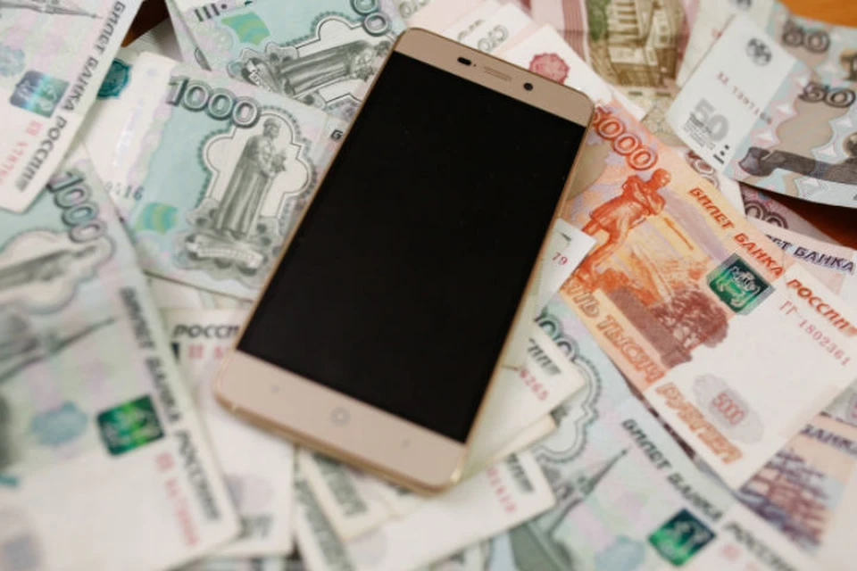 Пенсионерка перевела телефонным мошенникам 700 тысяч рублей