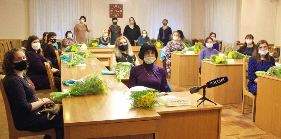 В администрации Орла поздравляли многодетных мам. Фото: пресс-служба мэрии