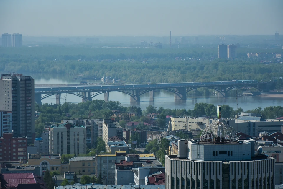 Мэр Новосибирска Анатолий Локоть прокомментировал проблему неприятного запаха.