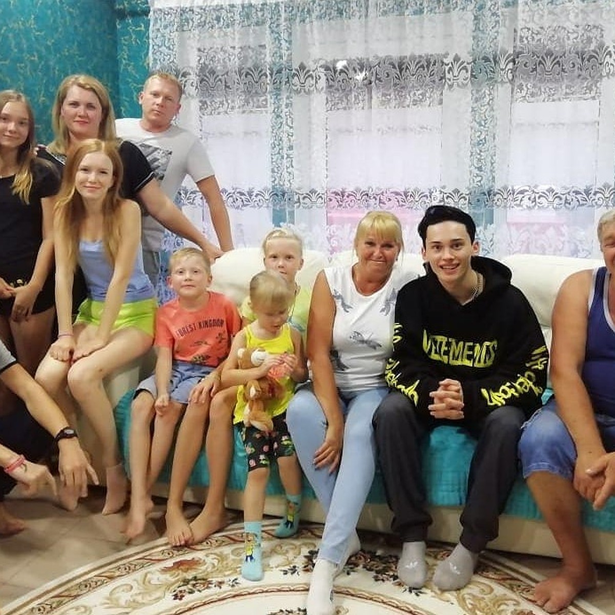 Приёмная семья Дани Милохина