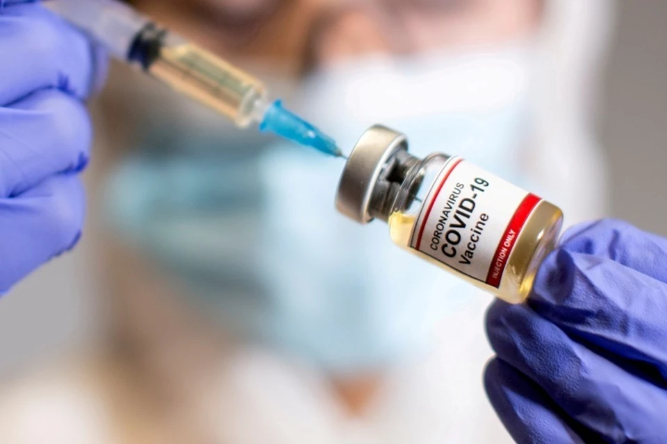 В Киеве сообщили, что США планируют поставить на Украину американскую вакцину от коронавируса
