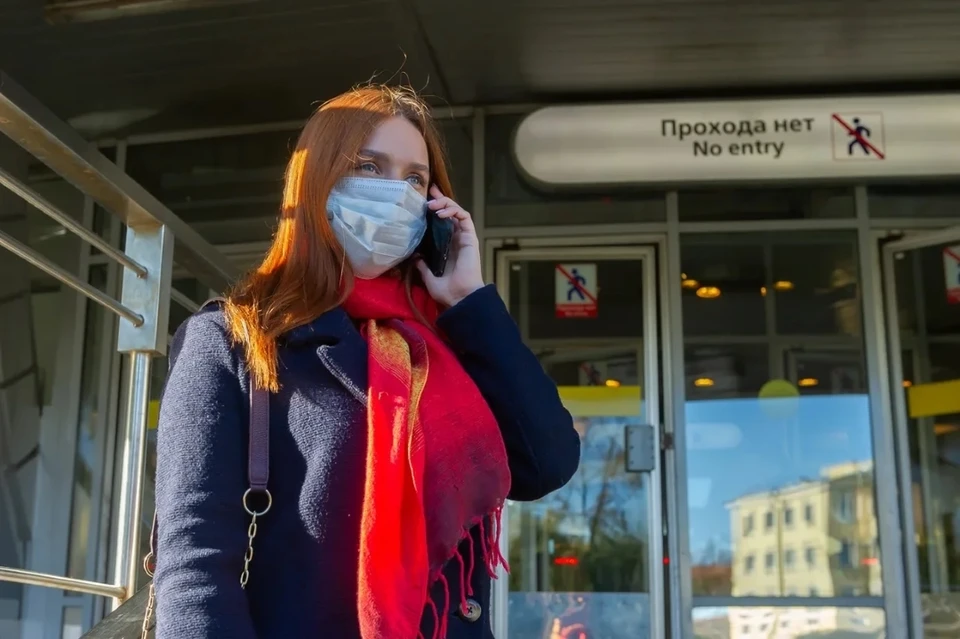 Петербуржцы позвонили на телефон "112" больше 2,7 млн раз в 2020 году.