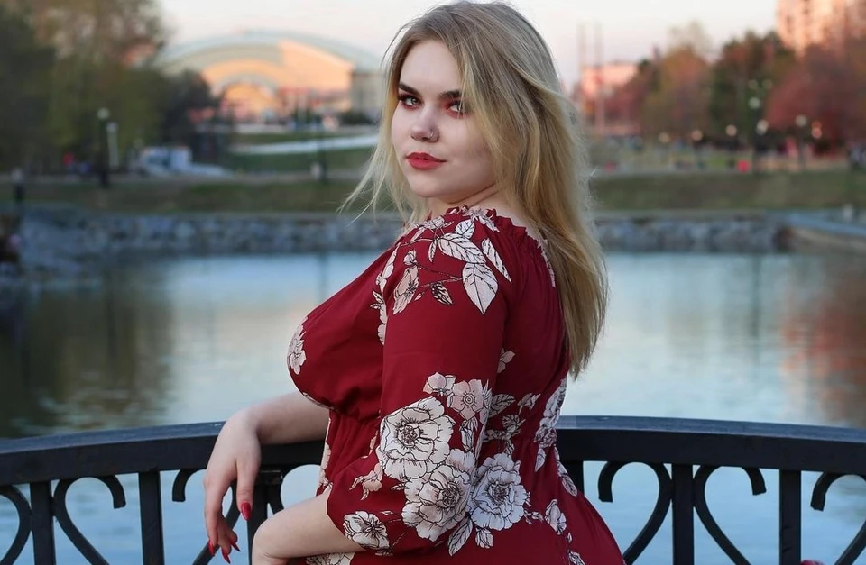 Анастасия хотела привлечь внимание к тому, что полные люди порой чувствуют себя неполноценно и неуверенно, сталкиваются с насмешками и осуждением
