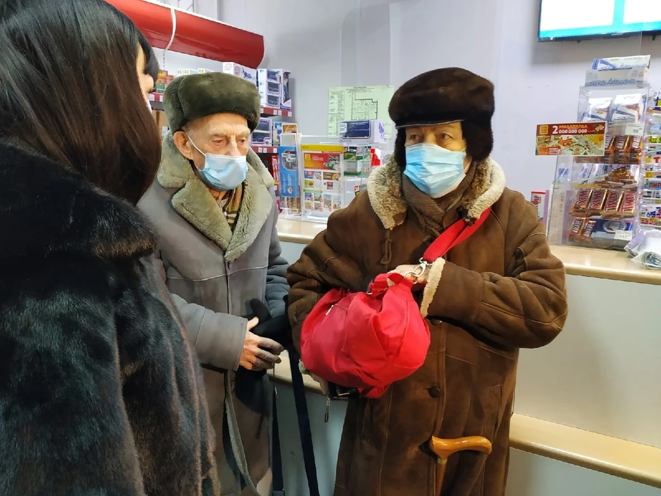 Пожилых людей просят оставаться дома и не рисковать своим здоровьем в период распространения коронавируса Фото: администрация Самары