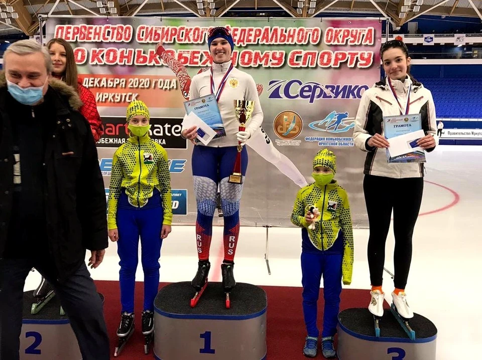 Наша спортивная молодежь показывает высокие показатели и в конькобежном спорте