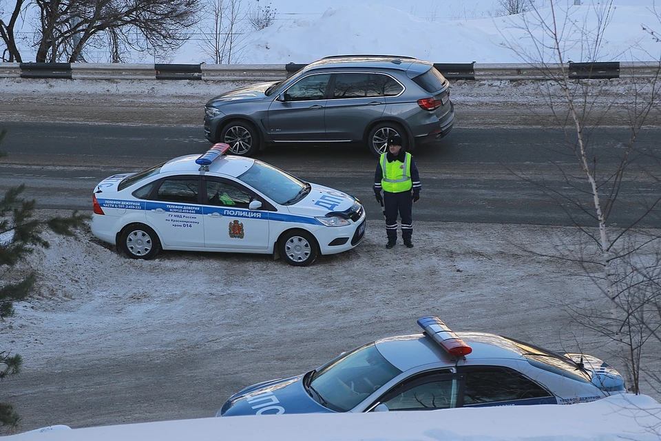 ГИБДД Красноярска рекомендует воздержаться от дальних поездок в мороз
