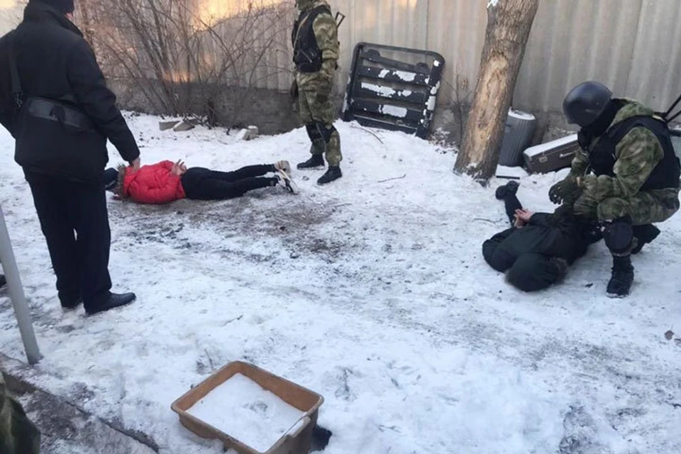 Совместная операция по задержанию подозреваемых.