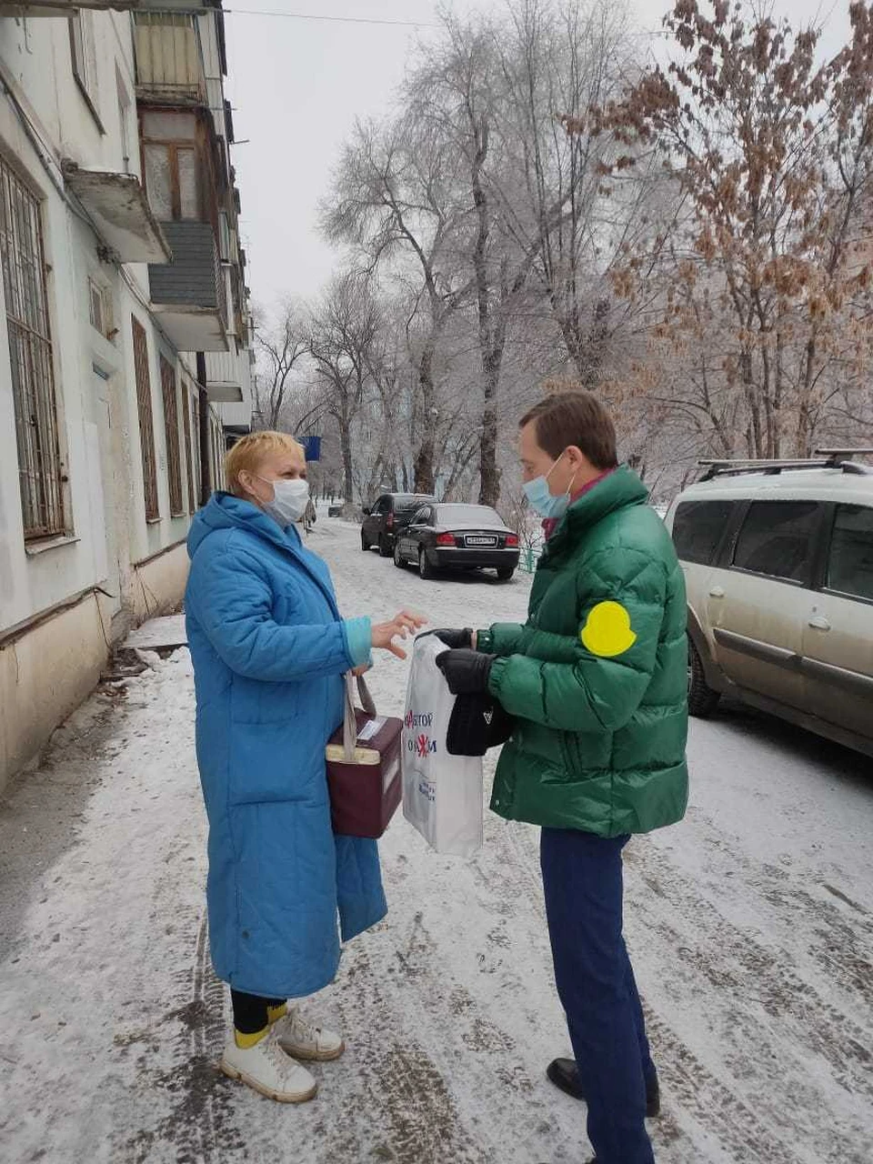 Депутаты предоставляют врачам свои личные машины
