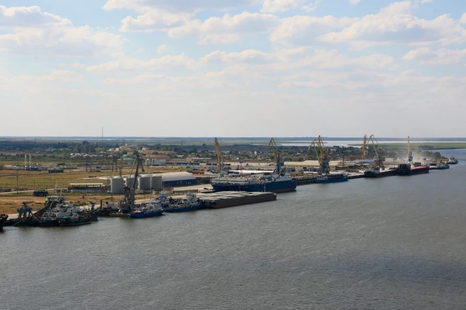 В Астраханской области увеличился грузооборот морских портов
