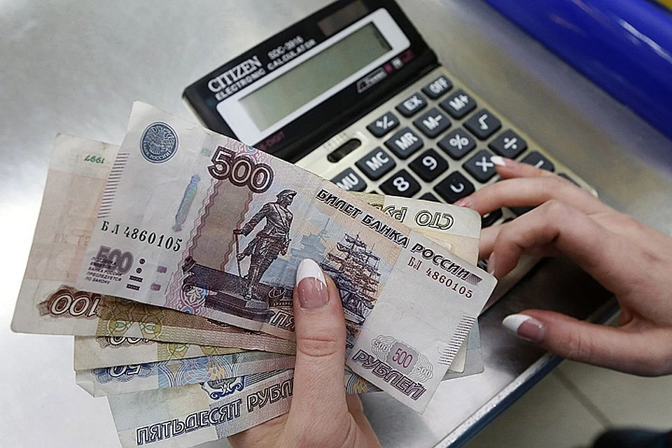 В России ввели налог с доходов по вкладам свыше 1 млн рублей